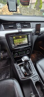 Škoda superb kombi 2,0diesel 125kw automat - 8