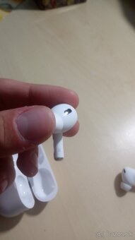 Apple Airpods - 8