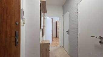 ⌂ Ponúkame na prenájom 2-izbový byt /56 m2- Staré sídlisko P - 8