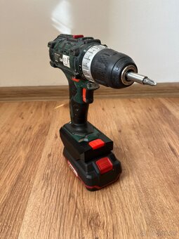 Predam adapter z Parkside x20Team na Parkside PABS 20-Li B2 - 8