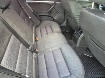 Predám Škoda Octavia 2 Combi 1.9 TDI 77kw DSG A/T r.v 2006 - 8