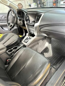 Mitsubishi L200 - 8