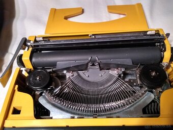 Pisaci stroje -PRESTIGE kufrikovy-Madein Japan. - 8