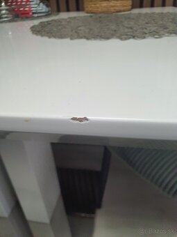 Jedálenský stôl - 8