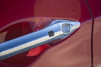 Hyundai i30 CW 1.6-CRDi, 94kW, M6 - 8