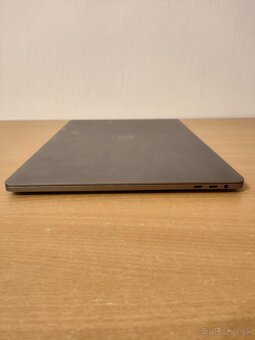 MacBook Pro 15 2016 | i7 •256GB •16GB - 8