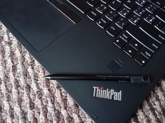 Lenovo ThinkPad X1 Yoga Gen 2.. 14" dotykový.... - 8