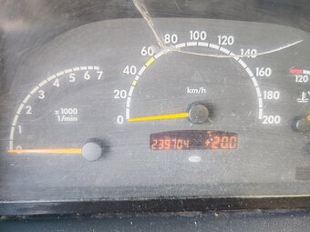 Mercedes vito V220 CDI - 8