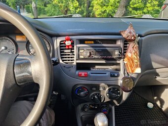 Kia Rio 1.4, 16V, 71 kW - 8
