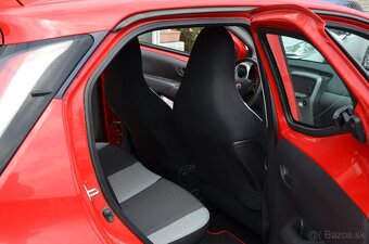 Toyota Aygo 1.0 VVT-IX-LOOK Automat SR - 8