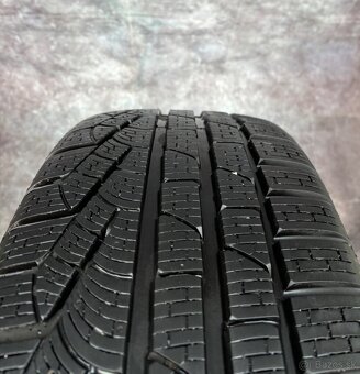 Originální alu Volvo V90 CC / XC40 235/50R19 DOT24 - 8