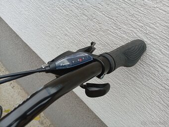 Ponúkam na predaj bicykel CTM Streem Trek 1.0   28" - 8