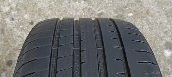 letna sada vw monterey r18 ,235/45r18 - 8