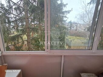 2-IZBOVÝ BYT HLOHOVEC 62m2 - 8