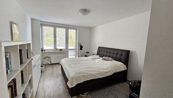 VIVAREAL REZERVOVANÉ ATRAKTÍVNY VEĽKÝ BEZBARIÉROVÝ 3 izb. - 8