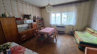 RD s pozemkom 1162 m2 v obci Jur nad Hronom - 8