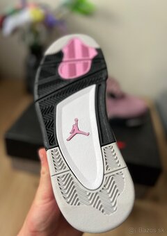 Air Jordan 4 Retro Orchid - 8