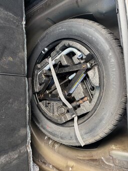 Škoda Superb Combi 2.0 TDI 190 k L&K DSG – full výbava, SR - 8