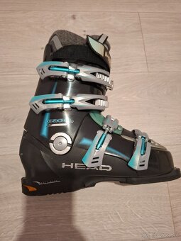 Lyže Blizzard a lyžiarky – pre tých, čo sa neboja zjazdovky - 8