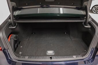 BMW 745Le xDrive - Head-Up, Laser, Masáž - 8