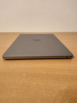 MacBook Pro 13.3 2020 | i5 • 8GB • 256GB SSD - 8