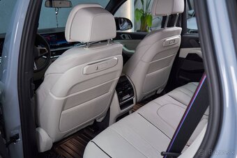 BMW X5 xDrive M60i mHEV A/T - 8
