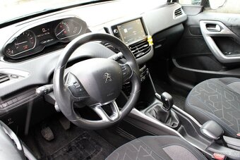 Peugeot 2008 1.2 PureTech Style, benzín 2018 - 8