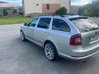 Octavia - 8