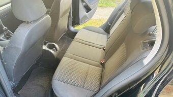 Volkswagen Golf 1.4 benzin - 8