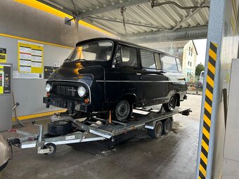 Skoda 1203 Pohrebne vozidlo - 8