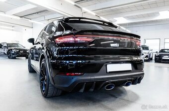 Porsche Cayenne - 8
