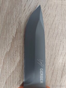 Nôž bear grylls - 8