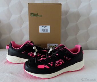 2x dámske tenisky veľ.39, Jack Wolfskin a iné od 19€ - 8