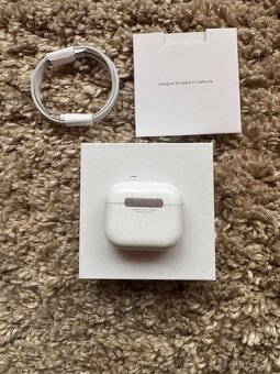 Apple AirPods 3rd generácie - 8