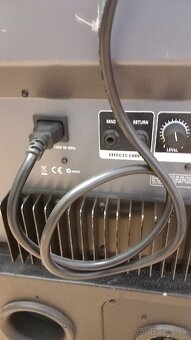 Basové  kombo Ampeg BA 300-115 - 8