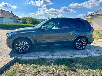 BMW X5 xDrive40i MILD HYBRID - 8