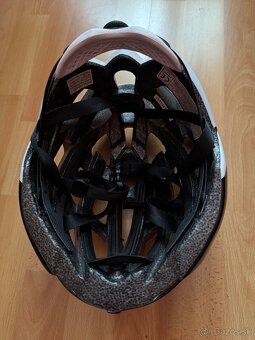 Predám novú prilbu zn. Cannondale veľ. S/M 52-58 cm - 8