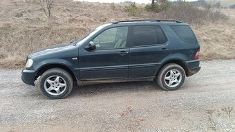 Mercedes Benz ML 270cdi manuál 6st. Luxury line, Bose audio - 8