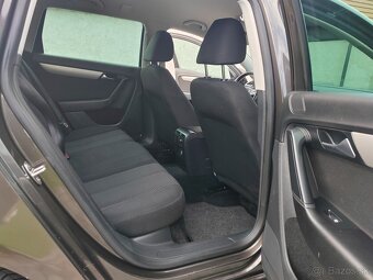 Volkswagen Passat B7 - 8