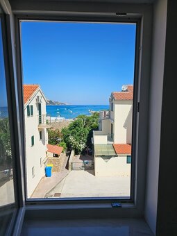 3-izbový zariadený apartmán v 1.rade od mora / Chorvátsko - 8