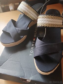 Elegantné sandálky č.38 od Tommy Hilfiger - 8