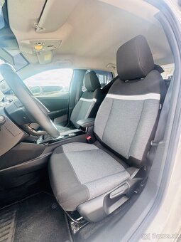 Citroën C4 PureTech 96kW 130k. / LEN 13 906 KM / 1 Majiteľ - 8