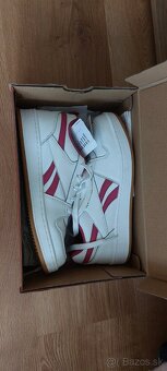 Dámske kožené tenisky Reebok 37 / Nové - 8