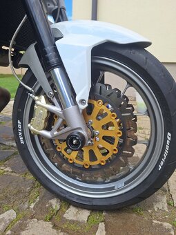 Aprilia shiver 750 - 8