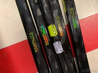 HRAJ AKO Connor McDavid NOVA PROFI HOKEJKA CCM AS4 PRO - 8
