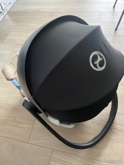 Cybex Aton 5 Gold a Isofix Vajíčko autosedačka - 8