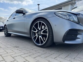 Mercedes Benz AMG E53 4MATIC - 8