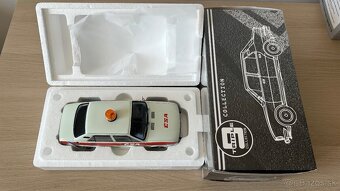 ŠKODA 105L ČSA - Československé aerolínie 1:18 Triple9 - 8
