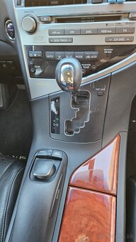 Lexus RX450h Premium - 8