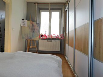 INVESTIČNÝ, VEĽKÝ 1 IZBOVÝ BYT PO ČIASTOČNEJ REKONŠTRUKCII – - 8